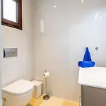Violetas With 2 Communal Pools *