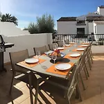 Casa de Férias Violetas With 2 Communal Pools Nerja