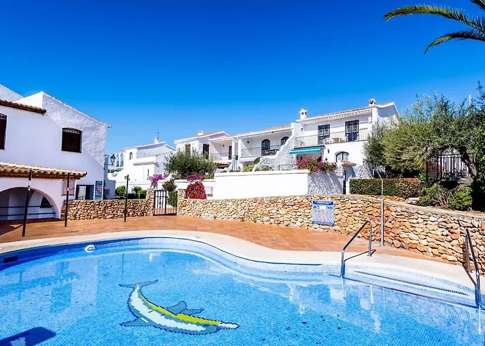 Villa Las Violetas With 2 Communal Pools * Nerja