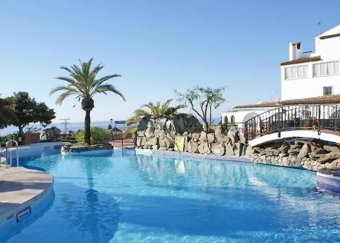 Villa Las Violetas With 2 Communal Pools Casa de Férias